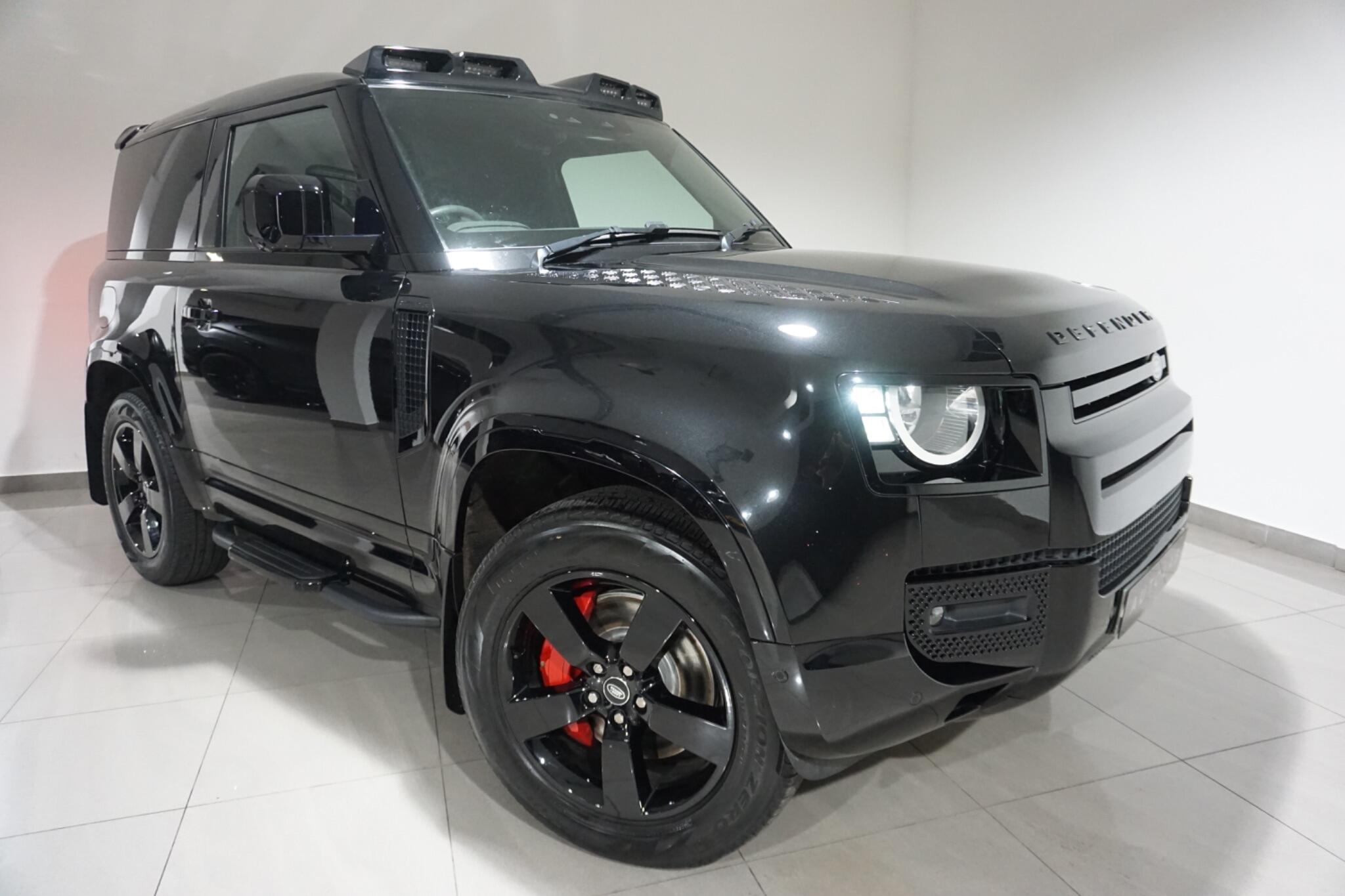 Land Rover Defender 90 3.0 D200 MHEV Hard Top SUV 3dr Diesel Auto 4WD SWB Euro 6 (s/s) (200 ps)